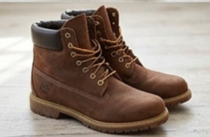 The Iconic Chelsea Boot