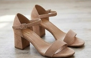Golf shoe